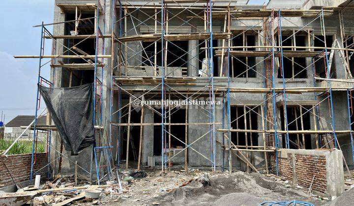 Rumah Baru Full Furniture Dalam Perumahan Dekat Sleman City Hall  1