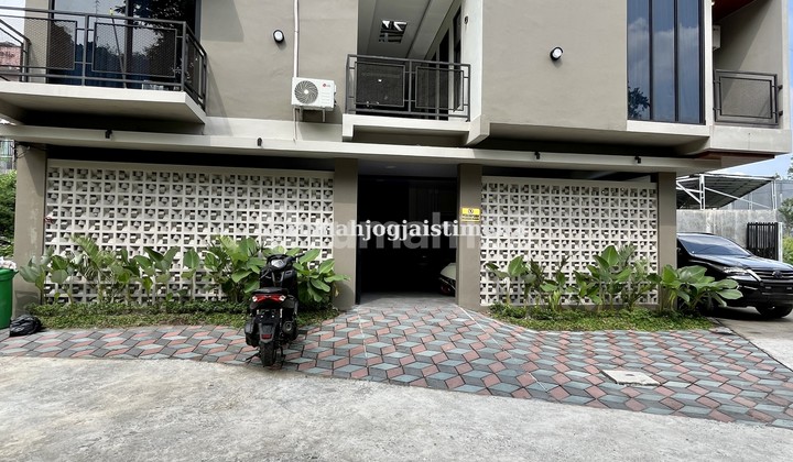 Kost Ekslusif Full Penyewa di Jalan Kaliurang Km 13,5 Dekat UII Kost Ekslusif Full Penyewa di Jalan Kaliurang Km 13,5 Dekat UII