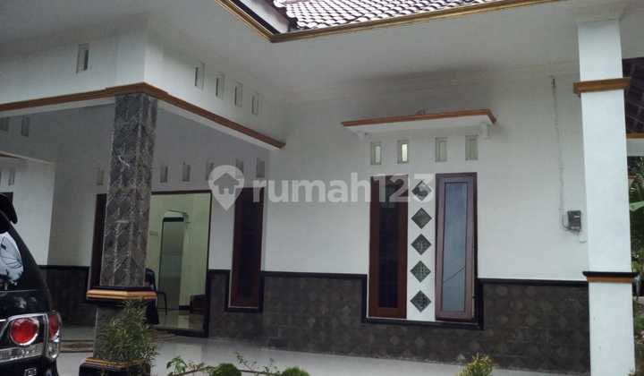 Rumah Luas di Kutoarjo Suasana Pedesaan Cocok Untuk Slow Living