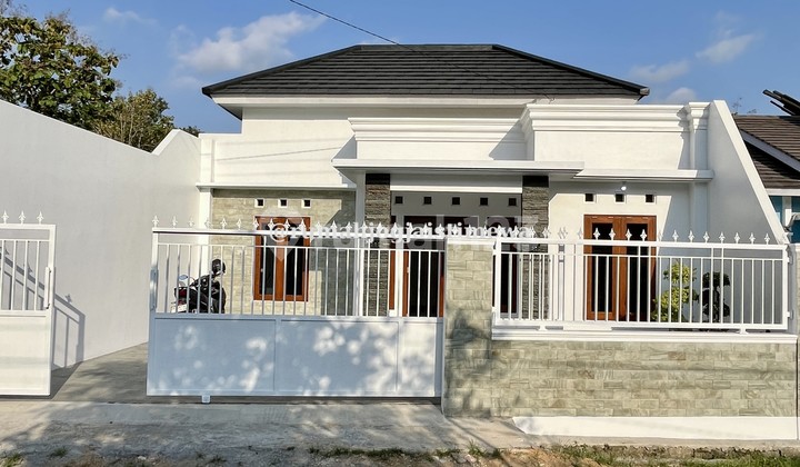 Rumah Baru di Bangunjiwo  Kasihan Bantul Dekat Desa Kasongan