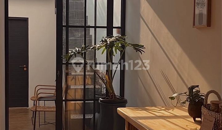 Fully Furnished Villa with Swimming Pool on JL Kaliurang Km 8 2