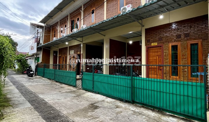 Exclusive Boarding House in the Center of Jogja City, Gedongkuning Street, Near JEC and UAD 1