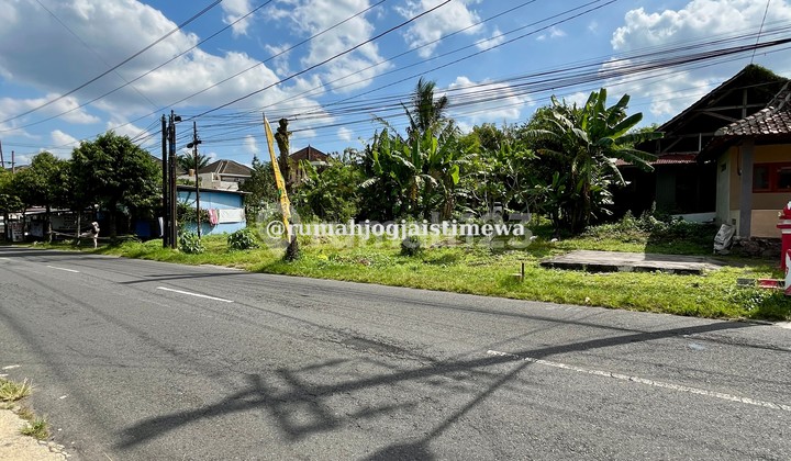 Strategic Land by the Palagan Main Road Km 10 Strategic Land by the Palagan Main Road Km 10