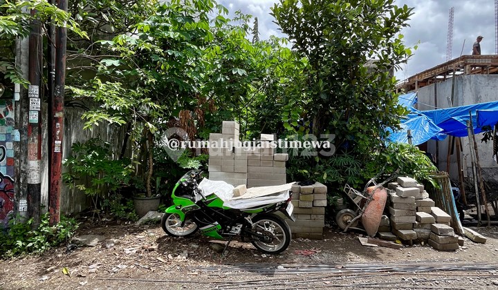 Land in South Nitiprayan IKIP PGRI Inside Ring Road Ngestiharjo