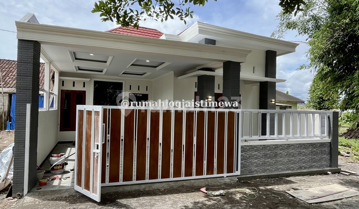 Rumah Baru di Selatan IKIP PGRI Sonosewu Dekat Pusat Kota