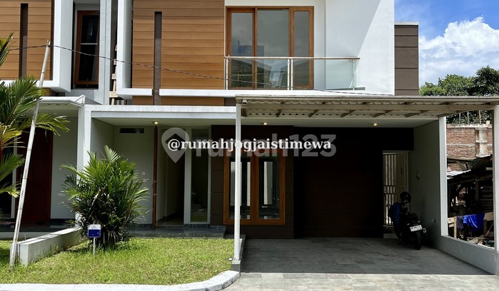 Rumah Mewah Dalam Perumahan Elit Bale Wangsa Dekat JCM