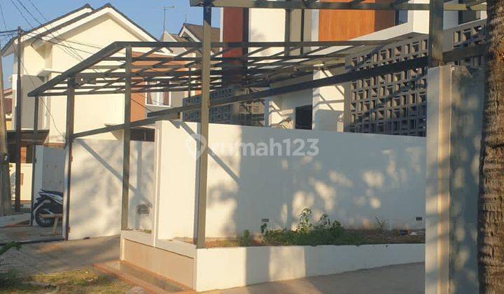 Dijual Rumah Baru, lokasi premium, daerah Bsd  1