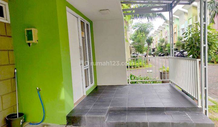 Disewakan Rumah arcadia village di Gading Serpong 2