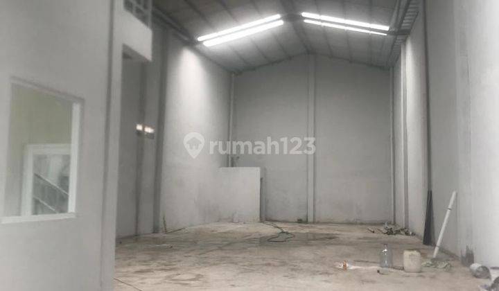 Disewakan Gudang Kalideres  252 m² 2