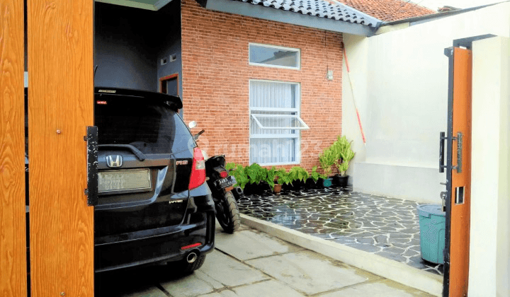 Rumah Dijual Modern Dekat Terminal Laladon Bubulak, SHM 1