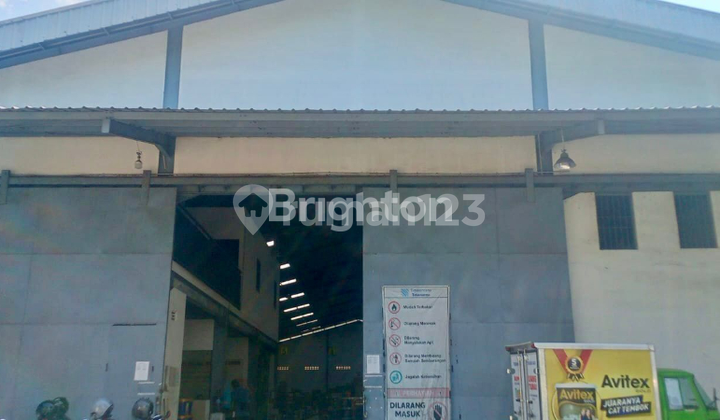 WAREHOUSE ZERO, BANGUNTAPAN MAIN ROAD, YOGYAKARTA