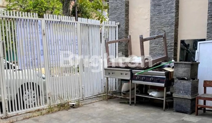 1.5-STORY HOUSE IN SOUTH DARMO PERMAI READY TO OCCUPY 2