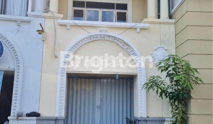 Ruko Bagus dan Terawat Bangunan 2 Lantai di Paris Junction Wisata Bukit Mas Ruko Bagus dan Terawat Bangunan 2 Lantai di Paris Junction Wisata Bukit Mas