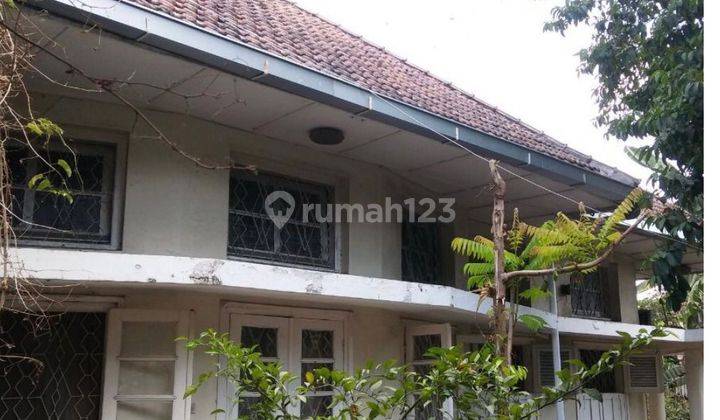 Rumah Pusat Kota  Surabaya Selangkah Menuju Jalan Raya Darmo 1