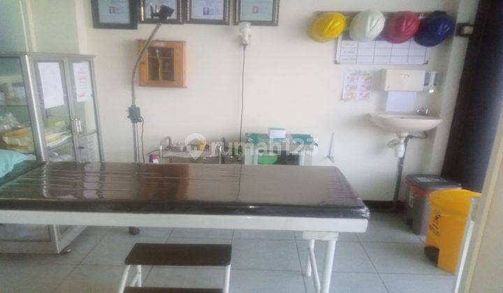 KLINIK DAN LABORATORIUM SIDOARJO 2