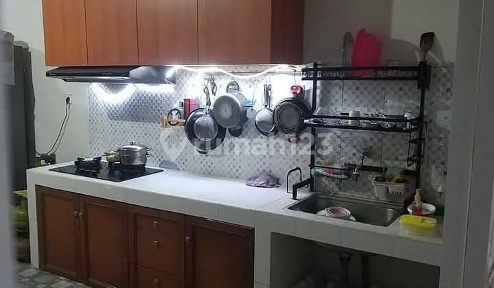 WTS / Dijual Cepat Rumah Siap Huni dan Lokasi Sangat Strategis di Serpong Lagoon Cluster Pelican, Setu, Tangerang Selatan, Banten 2