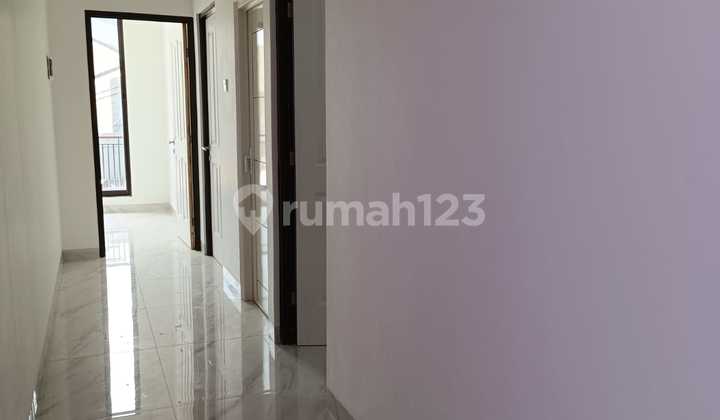 Wts / Dijual Cepat Rumah Siap Huni, Baru, dan Lokasi Strategis di Villa Melati Mas Cluster Vista, Serpong Utara, Tangerang Selatan, Banten 2