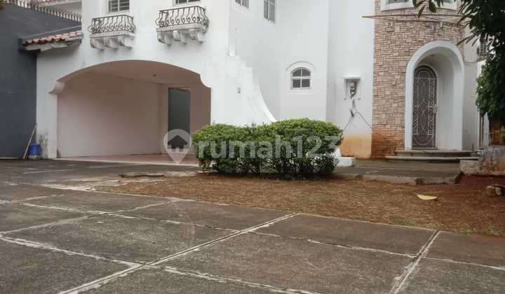 WTS / Dijual Cepat Rumah Siap Huni dengan Lokasi Strategis dan Asri di Lippo Karawaci Utara - Jalan Halmahera, Cibodas, Tangerang, Banten 2