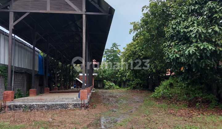Premium Land and Building for Sale in Padang Sambian, Denpasar Premium Land and Building for Sale in Padang Sambian, Denpasar