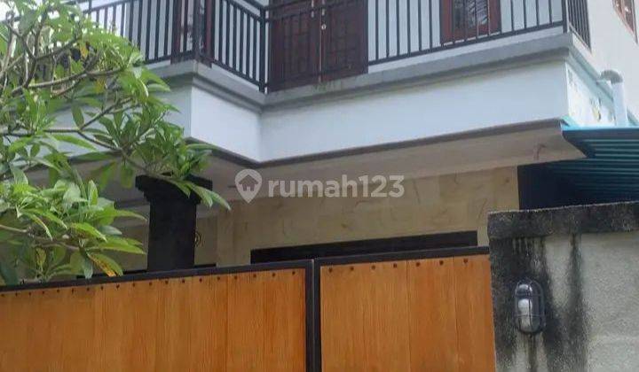 DI JUAL RUMAH 2 LANTAI DEKAT RS.KAPAL DAN PUSPEM, BALI 1