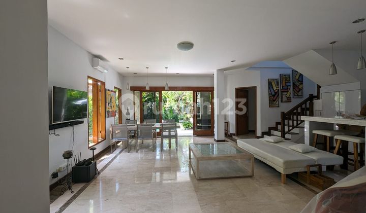 For Sale Luxury Villa Prime Location In Umalas 2