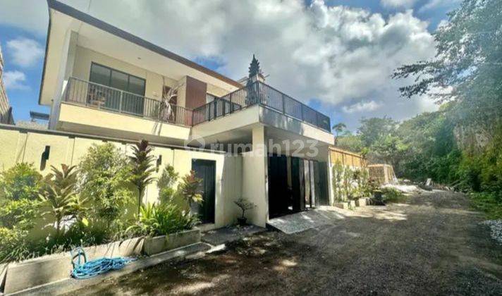 FOR SALE 2 STOREY MODERN STYLE VILLA IN UNGASAN  1