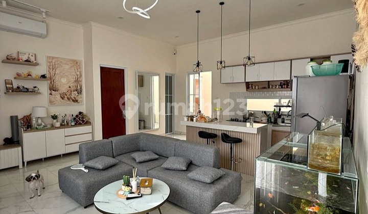 For Sale New Modern Style House in Taman Griya Housing, Jimbaran 2