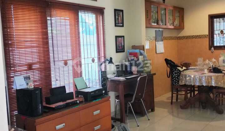 For Quick Sale: Ready-to-Occupy 2-Story House in Renon, Denpasar 2