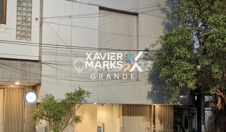 For Rent: Ex-Bank Shop House in Pasar Besar Area, Downtown Malang For Rent: Ex-Bank Shop House in Pasar Besar Area, Downtown Malang