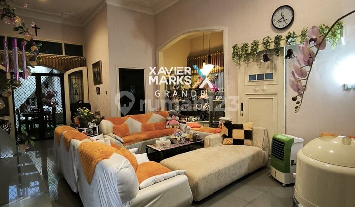 Dijual Rumah Klasik Strategis di Tengah Kota Malang 2