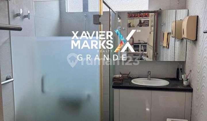 For Sale Classic Modern Fully Furnished House on Pulau Pulau Street, Malang City 2