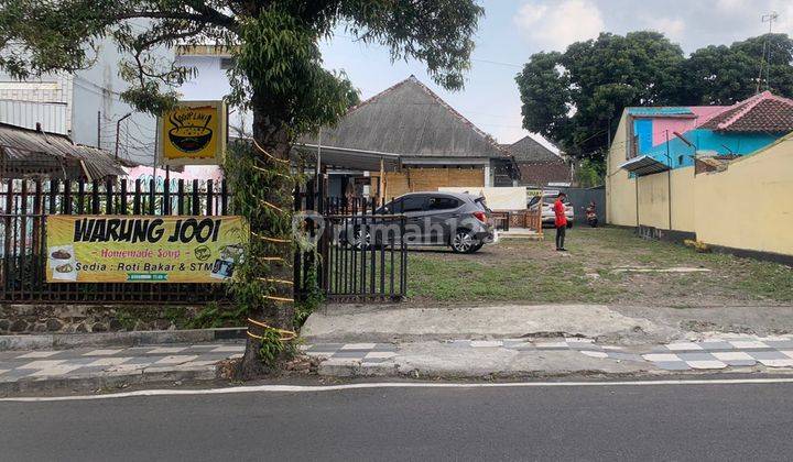 Dijual Rumah Strategis Dan Murah Di Wr Supratman Batu - Hitung Bangunan Utama Saja 1