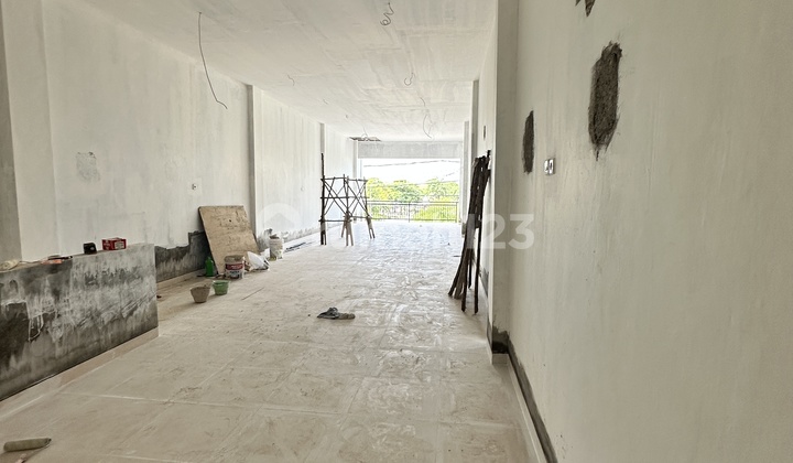 SHOPHOUSE IN FRONT OF LIPPO PLAZA