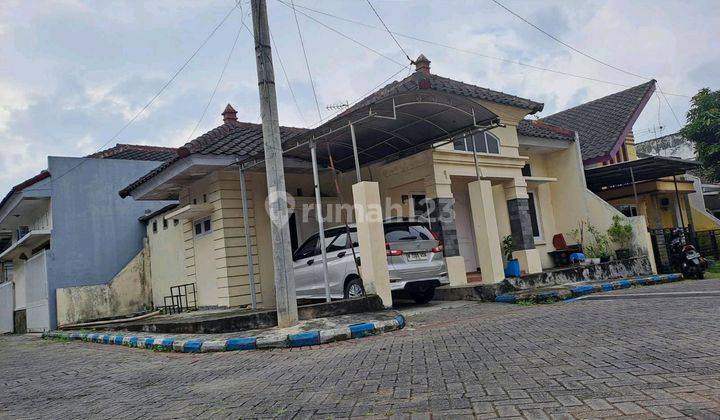 Disewakan Murah Rumah, Di Ikan Ikan, Malang 1