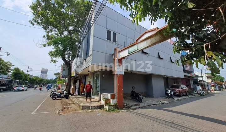 Disewakan Ruko Di Kepanjen, Malang 2