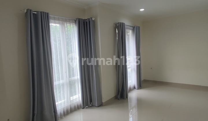 Disewakan Rumah Tesla Lebar6 Unfurnish Disewakan Rumah Tesla Lebar6 Unfurnish
