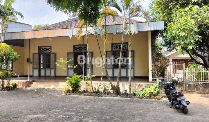 KAN RUMAH GAYA KOLONIAL MAGELANG 2