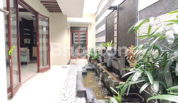 RUMAH MEWAH READY SIAP HUNI DEKAT MANAHAN FULLY FURNISH DEKAT EXIT TOL LOKASI STRATEGIS 2