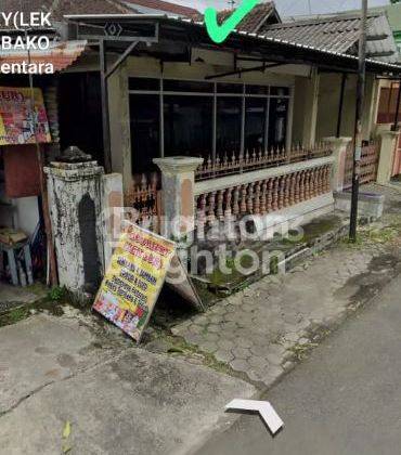 GUDANG DI WONOGIRI, SOLO. JAWA TENGAH. 1