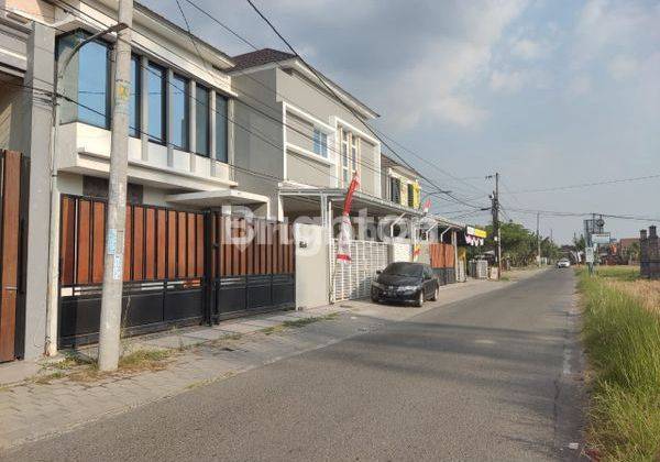 Rumah Minimalis Modern Di Gedongan Colomadu Solo 2