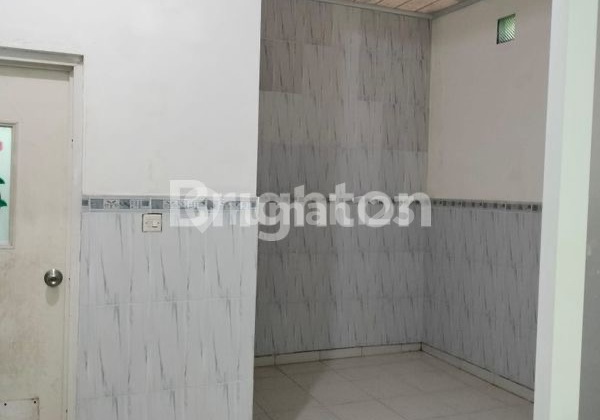 Cheap House Rent in Solo Near Nusukan Market Banjarsari