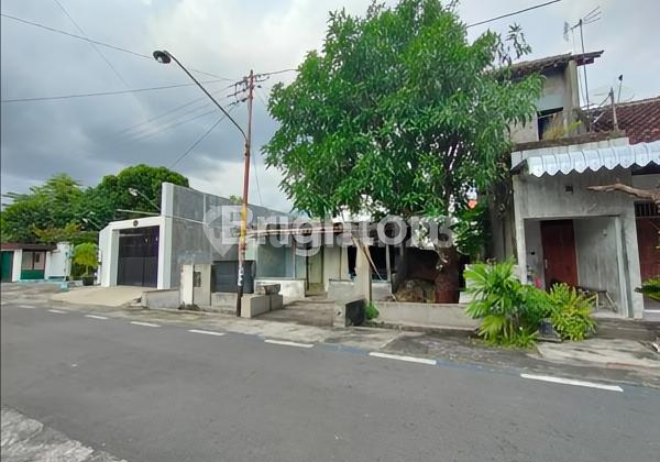 Rumah Hitung Tanah Murah Dekat Luwes Nusukan Banjarsari Solo Rumah Hitung Tanah Murah Dekat Luwes Nusukan Banjarsari Solo
