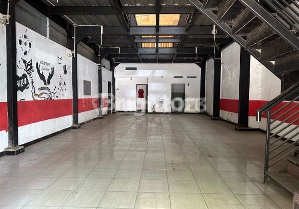 Affordable Shop House Rent in Central Jebres Kepatihan Solo