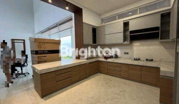 RUMAH MEWAH 2LT CLUSTER ELITE SOLO BARU 2