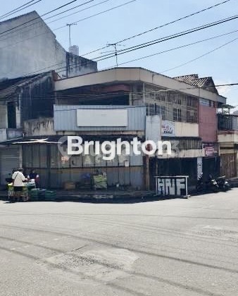 Strategic Shop House Rental in the Bustling Central Area of Magelang City Center