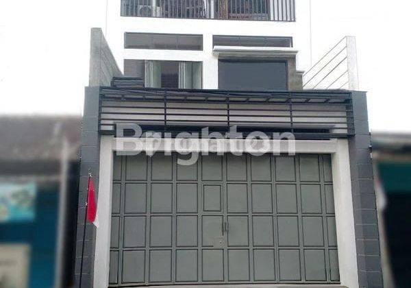 Rumah Murah 3 Lantai Di Mojosongo Jebres Solo 1
