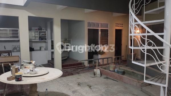 Cheap Ready-to-Occupy House for Rent in Manahan, Banjarsari, Solo
