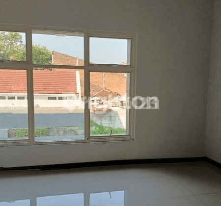 Rumah Murah Solo Dekat Solo Grand Mall Laweyan 2