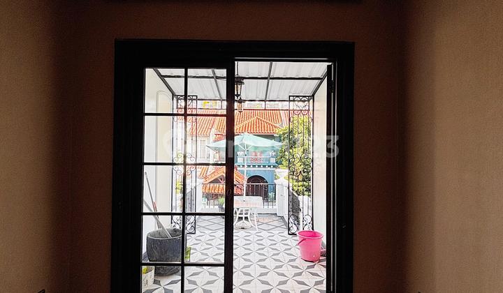 Dijual Rumah Cantik Siap Huni Di Tengah Kota Cinere