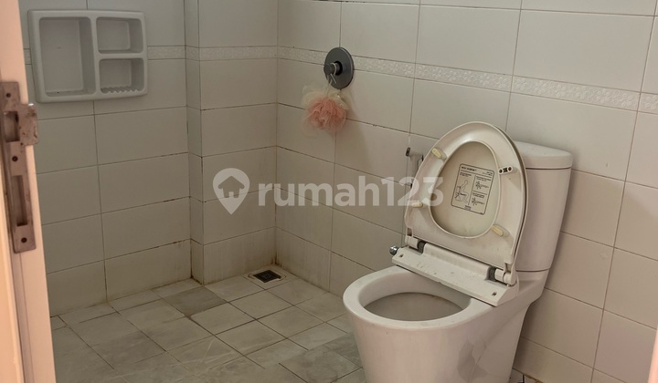 For Rent Beautiful Ready-to-Occupy House in Strategic Location at Residence One BSD For Rent Beautiful Ready-to-Occupy House in Strategic Location at Residence One BSD